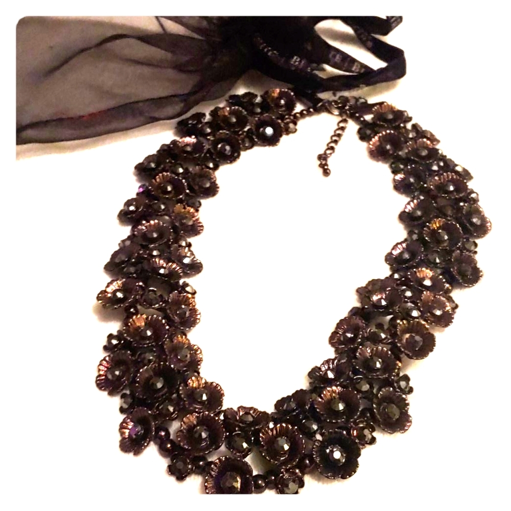 Final sale* White House Black Market necklace